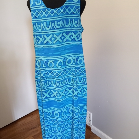 Kathie Lee ,size 14 maxi blue and green, sleeveless. - Picture 2 of 4